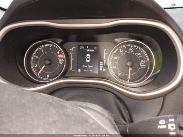 2018 JEEP CHEROKEE 1C4PJMCB7JD600203 Photo 6