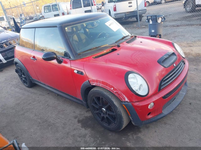 2006 MINI COOPER S WMWRE33566TJ35179 Photo 0