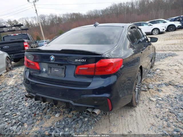 2018 BMW 540I WBAJE7C52JWC55382 Photo 3