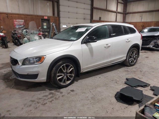 2017 VOLVO V60 CROSS COUNTRY YV440MWM9H1035206 Photo 1