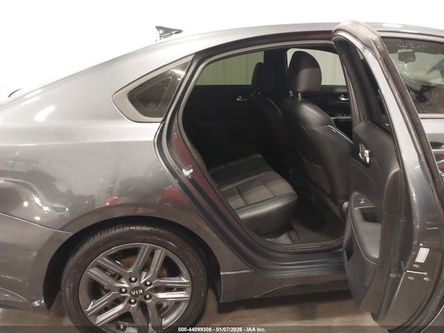 KIA Forte Gt-line 2021 3KPF34AD4ME369077 Image 8