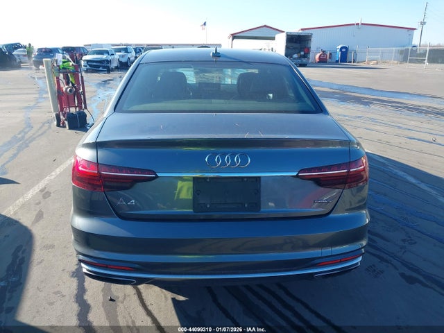 44099310 :رقم المزاد ، WAUDNAF42LA038151 vin ، 2020 Audi A4 Premium 45 Tfsi Quattro S Tronic مزاد بيع
