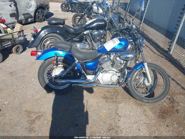 Продажа на аукционе авто 2015 Yamaha Xv250, vin: JYAVG04E3FA018451, номер лота: 44099332