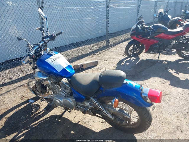 Продажа на аукционе авто 2015 Yamaha Xv250, vin: JYAVG04E3FA018451, номер лота: 44099332