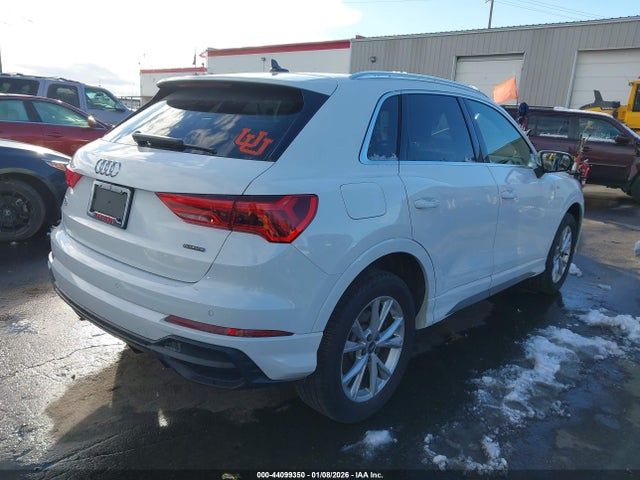2021 Audi Q3 Premium 45 Tfsi S Line Quattro Tiptronic მანქანა იყიდება აუქციონზე, vin: WA1DECF36M1100233, აუქციონის ნომერი: 44099350