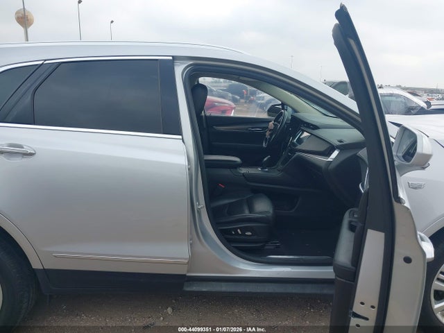 2018 CADILLAC XT5 1GYKNERS1JZ213977 Photo 4