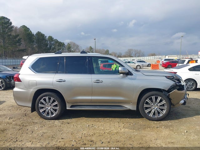 44099352 :رقم المزاد ، JTJHY7AX0H4224631 vin ، 2017 Lexus Lx 570 مزاد بيع