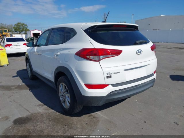 2017 HYUNDAI TUCSON KM8J23A49HU287839 Photo 2
