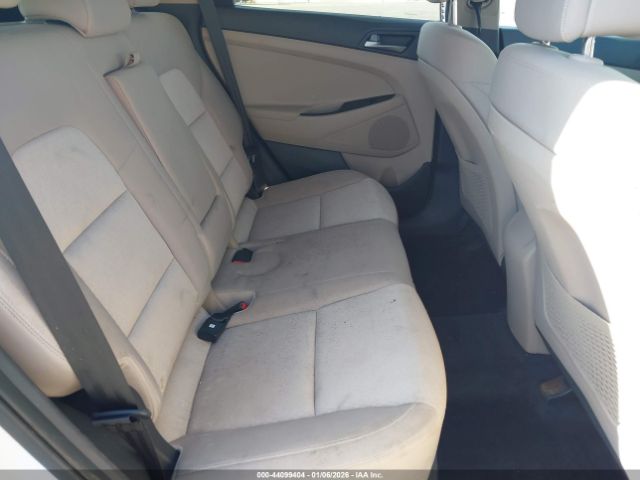 2017 HYUNDAI TUCSON KM8J23A49HU287839 Photo 7