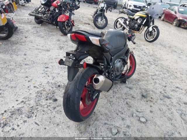 JS1GN7FA0T7100517 Suzuki GSX-R600