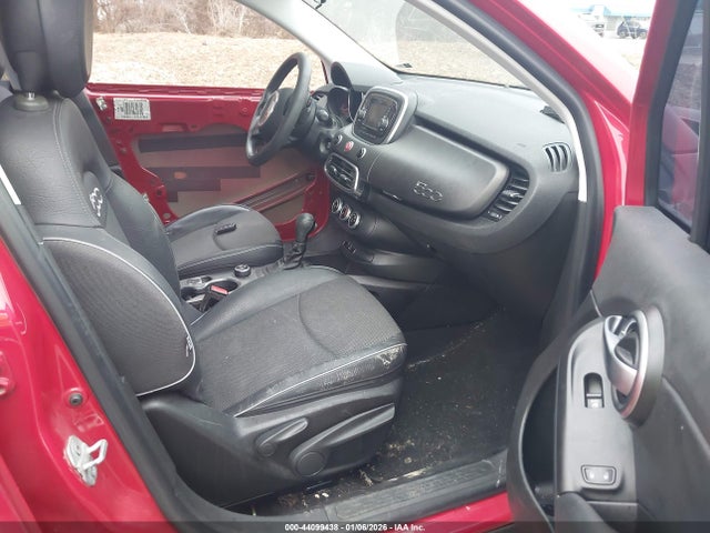 2016 FIAT 500X ZFBCFYCT0GP335509 Photo 4
