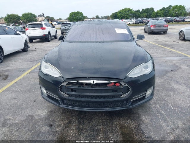 Aukcja sprzedaży 2013 Tesla Model S, vin: 5YJSA1DN0DFP12081, numer aukcji: 44099453