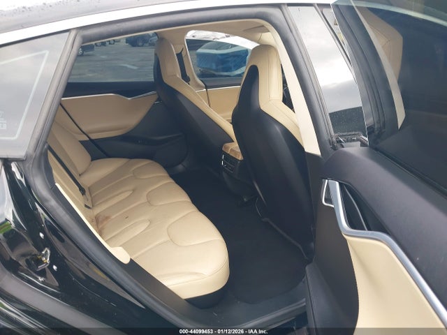 Aukcja sprzedaży 2013 Tesla Model S, vin: 5YJSA1DN0DFP12081, numer aukcji: 44099453