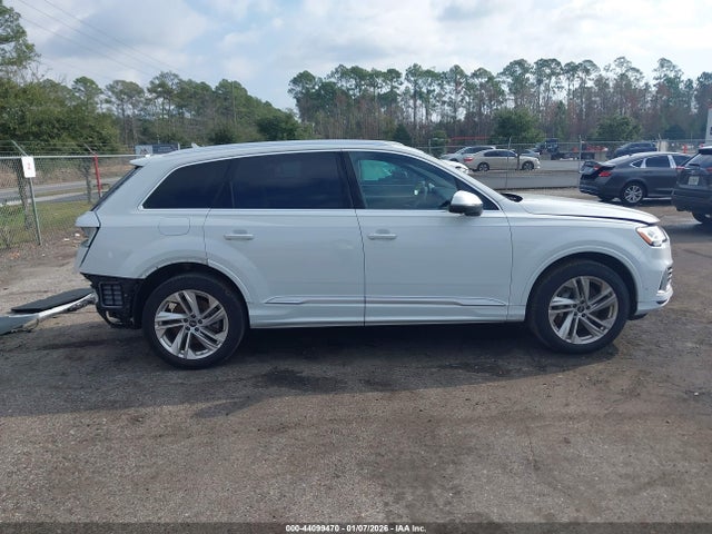 2022 Audi Q7 Premium Plus 45 Tfsi Quattro Tiptronic მანქანა იყიდება აუქციონზე, vin: WA1LJBF77ND014532, აუქციონის ნომერი: 44099470