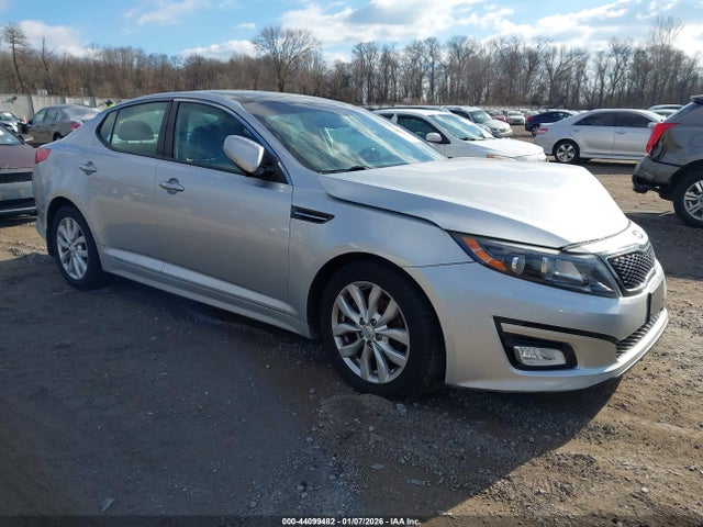 2015 Kia Optima Ex მანქანა იყიდება აუქციონზე, vin: 5XXGN4A77FG482816, აუქციონის ნომერი: 44099482