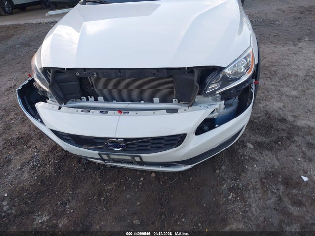 2018 VOLVO V60 CROSS COUNTRY YV440MWK7J2056800 Photo 5
