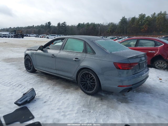 2018 AUDI A4 WAUENAF4XJN004338 Photo 2