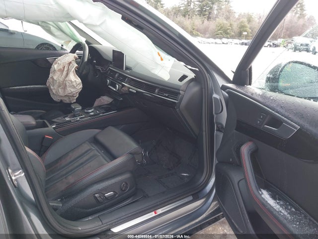 2018 AUDI A4 WAUENAF4XJN004338 Photo 4