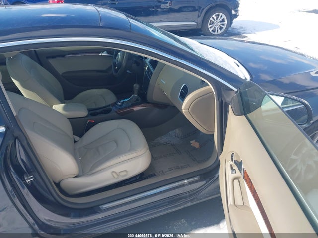 2012 AUDI A5 WAULFAFR1CA003220 Photo 4