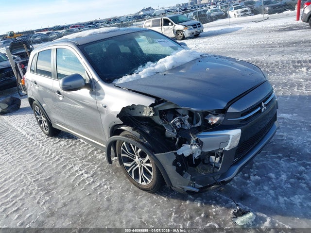 2018 MITSUBISHI OUTLANDER SPORT JA4AR3AWXJU013258 Photo 0