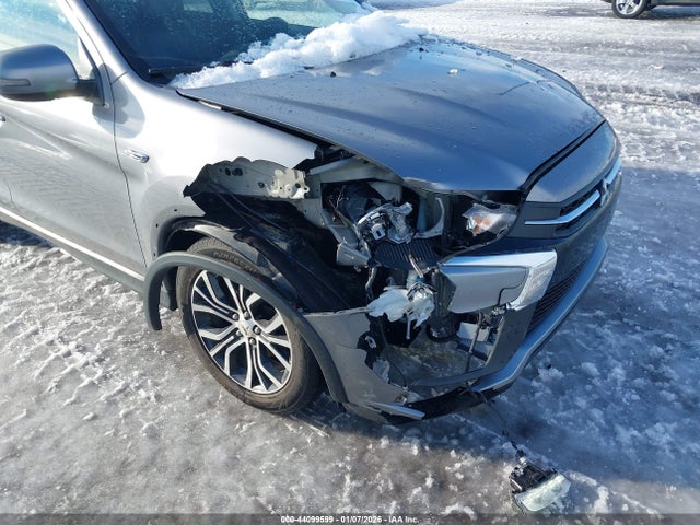 2018 MITSUBISHI OUTLANDER SPORT JA4AR3AWXJU013258 Photo 5