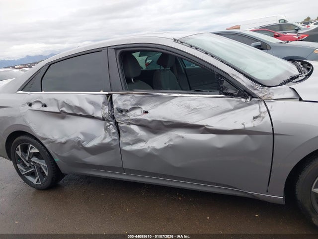 KMHLS4DG7SU890509 Hyundai Elantra Sel Convenience