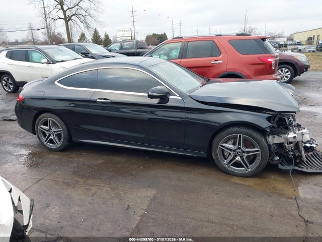 Продаж на аукціоні авто 2019 Mercedes-benz C 300 4matic, vin: WDDWJ8EBXKF821659, номер лоту: 44099700