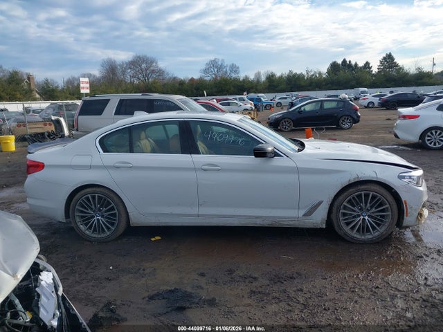 Продаж на аукціоні авто 2019 Bmw 540i Xdrive, vin: WBAJE7C59KWW14368, номер лоту: 44099716