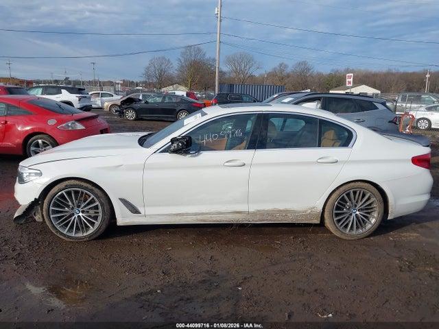 Продаж на аукціоні авто 2019 Bmw 540i Xdrive, vin: WBAJE7C59KWW14368, номер лоту: 44099716