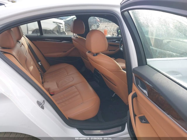 2019 BMW 540I WBAJE7C59KWW14368 Photo 7