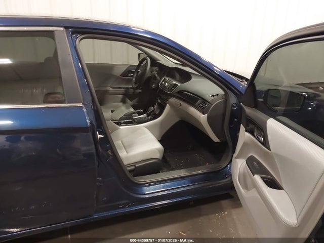 1HGCR2F35HA018887 Honda ACCORD LX