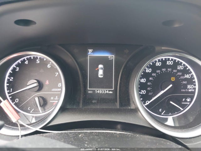 4T1B11HK2JU038935 Toyota CAMRY SE