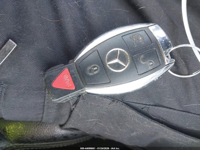 Продаж на аукціоні авто 2015 Mercedes-benz C 300 4matic, vin: 55SWF4KB9FU039855, номер лоту: 44099861