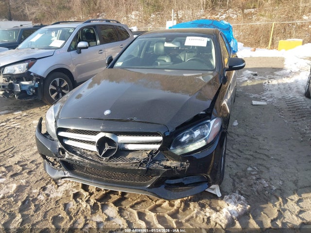 Продаж на аукціоні авто 2015 Mercedes-benz C 300 4matic, vin: 55SWF4KB9FU039855, номер лоту: 44099861