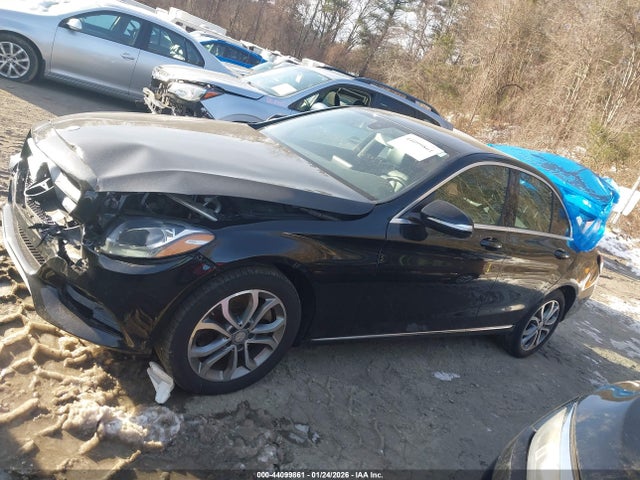 Продаж на аукціоні авто 2015 Mercedes-benz C 300 4matic, vin: 55SWF4KB9FU039855, номер лоту: 44099861