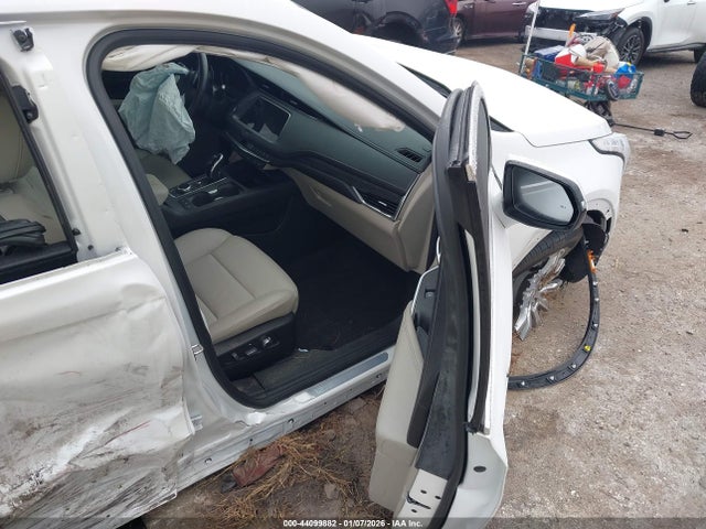 2023 CADILLAC XT4 1GYFZCR4XPF132787 Photo 4