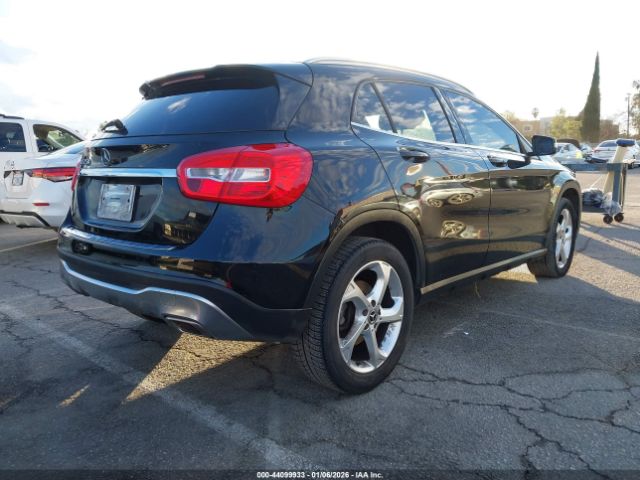 2018 MERCEDES-BENZ GLA 250 WDCTG4EB5JJ494551 Photo 3