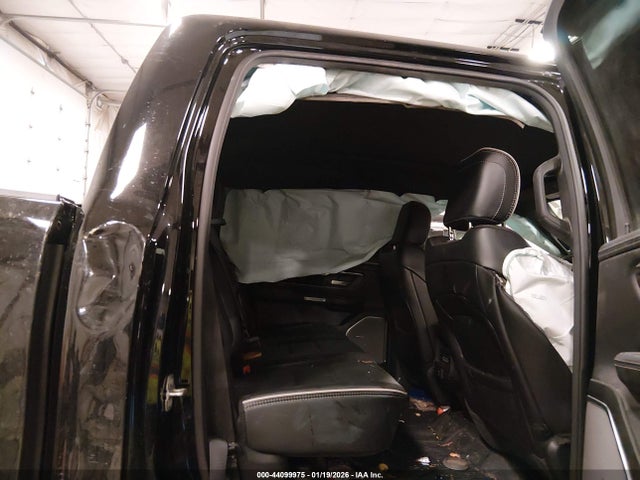Aukcja sprzedaży 2025 Ram 1500 Laramie  4x4 5'7 Box, vin: 1C6SRFJP4SN553910, numer aukcji: 44099975