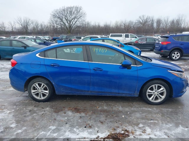 1G1BE5SMXJ7220660 Chevrolet Cruze Lt Auto