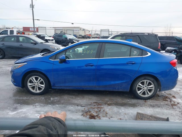 1G1BE5SMXJ7220660 Chevrolet Cruze Lt Auto