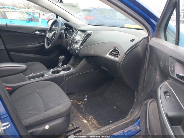 1G1BE5SMXJ7220660 Chevrolet Cruze Lt Auto