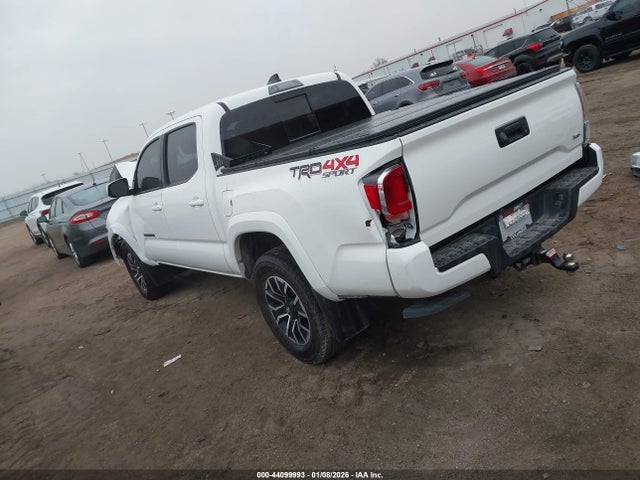 3TMCZ5AN8NM526455 Toyota Tacoma Trd Sport