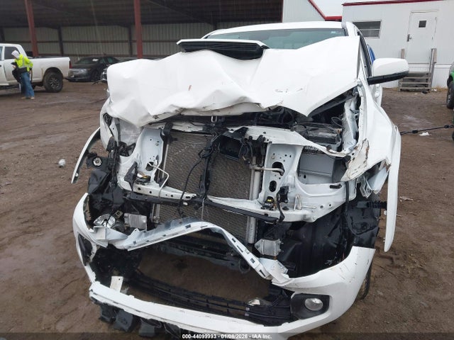 3TMCZ5AN8NM526455 Toyota Tacoma Trd Sport