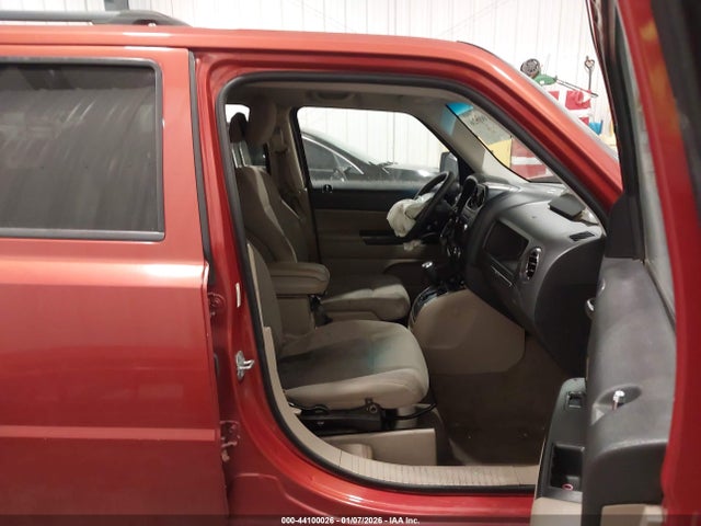 44100026 :رقم المزاد ، 1J4NT2GB9AD514630 vin ، 2010 Jeep Patriot Sport مزاد بيع