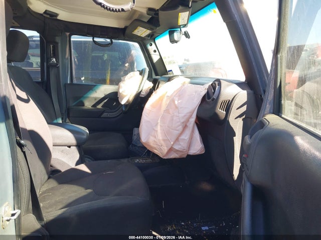 1C4BJWDGXEL247662 Jeep WRANGLER UNLIMITED