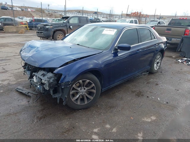 2C3CCAAG1FH743121 Chrysler 300 Limited