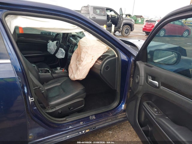 2C3CCAAG1FH743121 Chrysler 300 Limited
