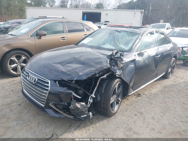 2018 AUDI A4 WAUENAF46JN013666 Photo 1