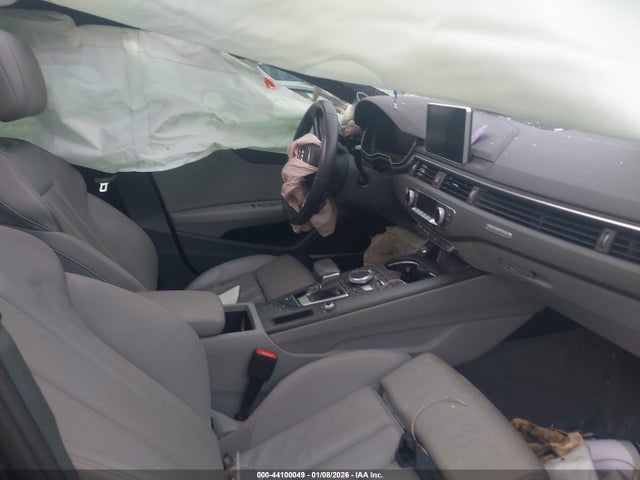 2018 AUDI A4 WAUENAF46JN013666 Photo 4