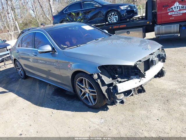 2015 MERCEDES-BENZ S 550 WDDUG8FB1FA181008